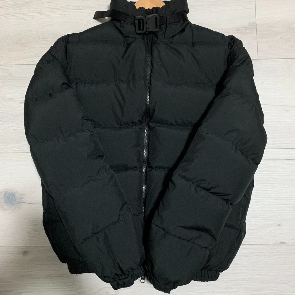 1017 ALYX 9SM Black Down Classic Bondage Puffer size Small